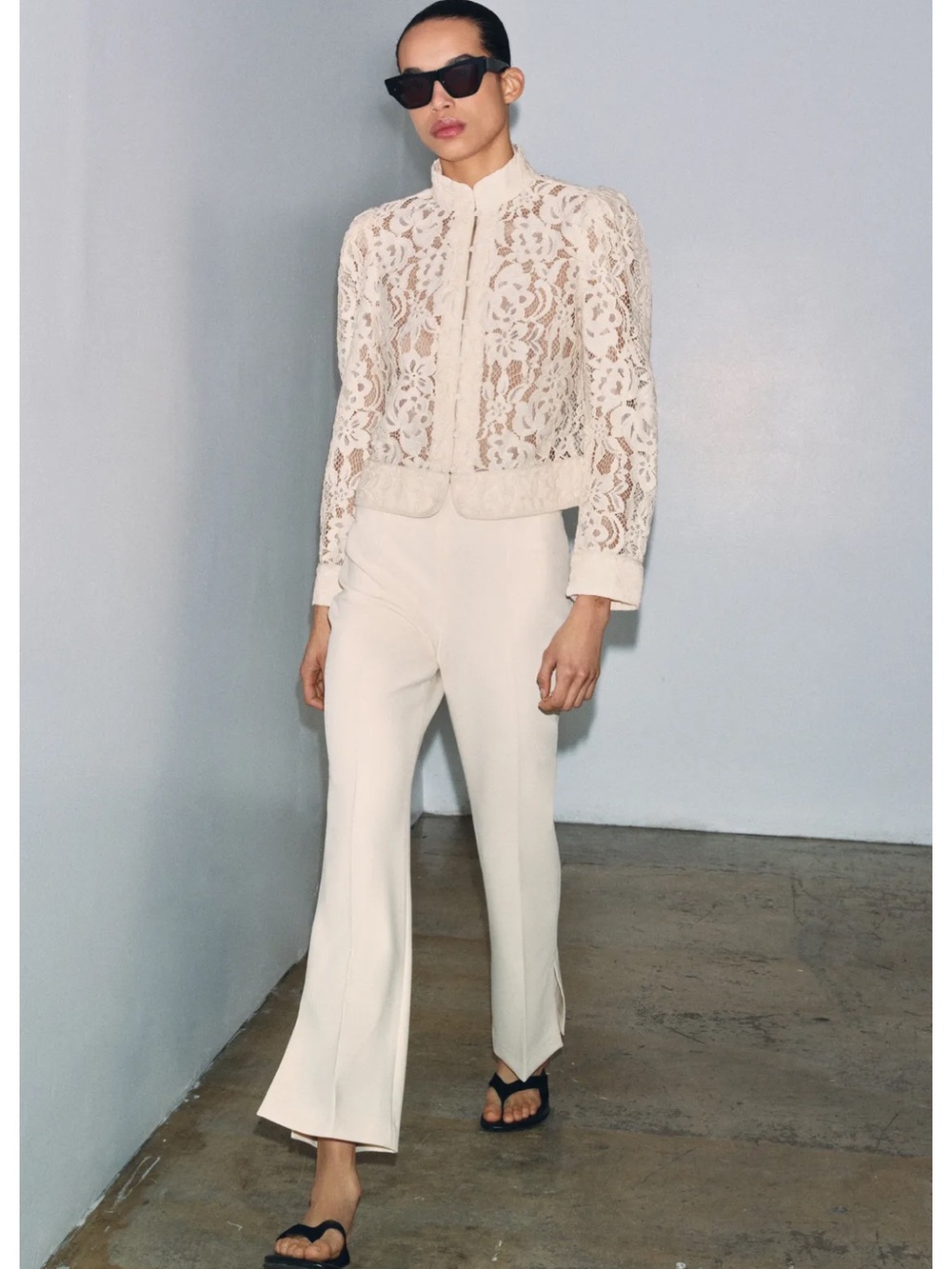 VIRAL NEW ZARA LUXURY LACE BLAZER SIZE  XS 
🚨NO DISCOUNT